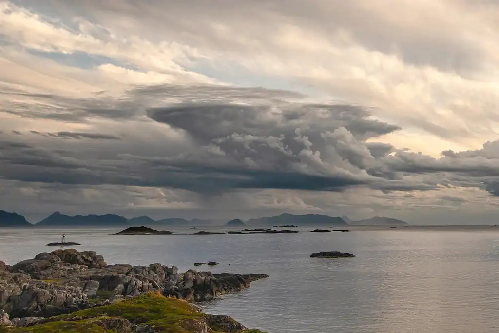 Storm Clouds over the Norwegian Coast – Storavik 2019